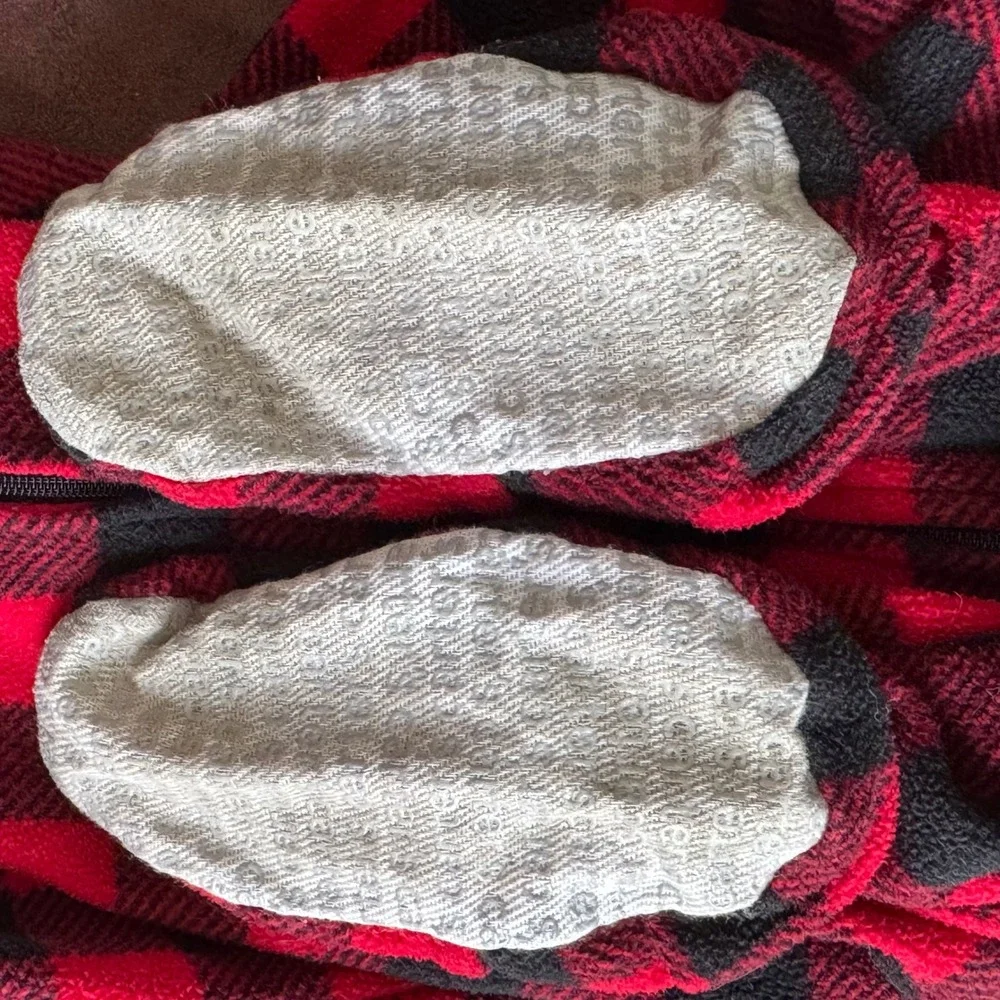 Carters Toddler Boys Red‎ Black Buffalo Plaid Bear Fleece Footed Pajamas 2T